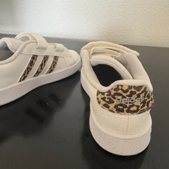 Toddler Girl Adidas Shoes Never Worn - Picture 5 of 9